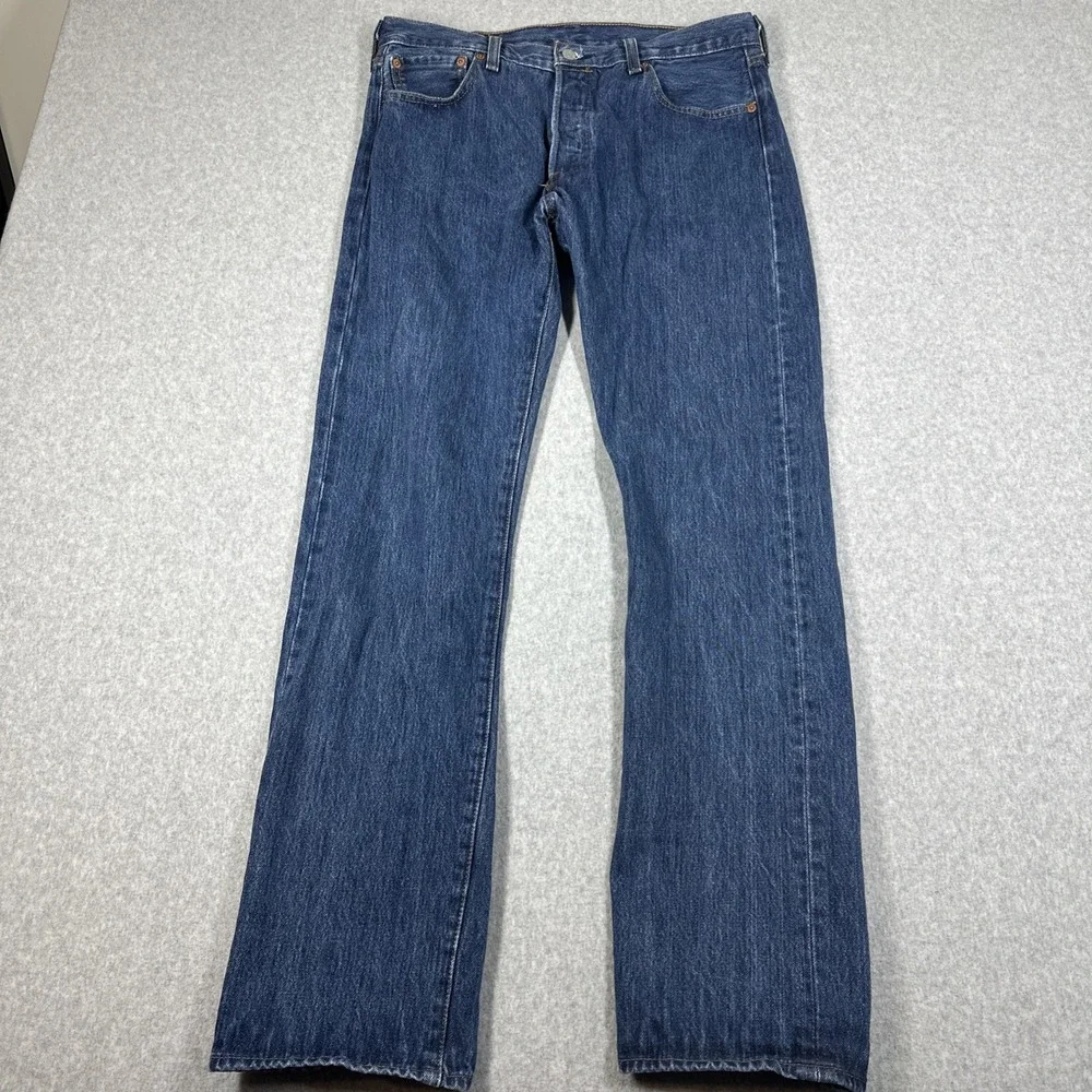 Levis 501 Jeans Men's 34x34 Blue Button Fly Denim Original Straight Medium Wash